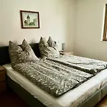 Schmied Von Almertsham Apartman *